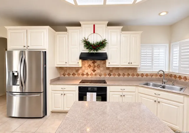 Photo 2 of Sale Pending at 26017 Lewis Ranch Rd, New Braunfels, TX 78132 | MLS# 2014485 | Listing updated on 2026-09-25