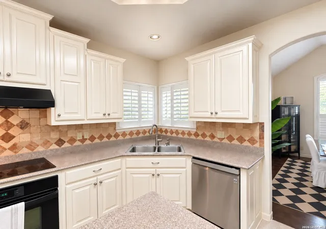 Photo 4 of Sale Pending at 26017 Lewis Ranch Rd, New Braunfels, TX 78132 | MLS# 2014485 | Listing updated on 2026-09-25