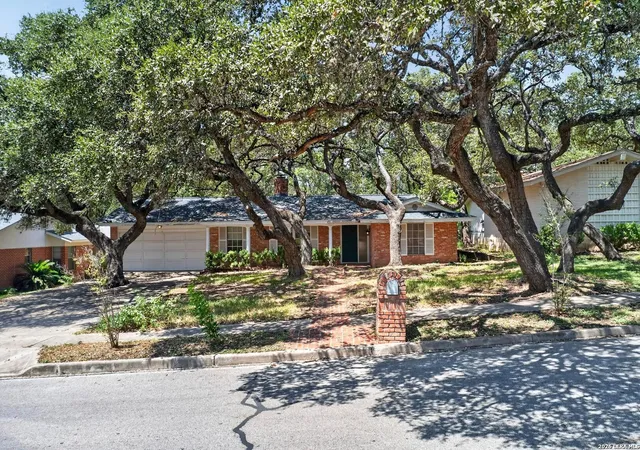 Photo 3 of Single family home for sale at 10911 Janet Lee Dr, San Antonio, TX 78230 | MLS# 2014486 | Listing updated on 2026-09-16