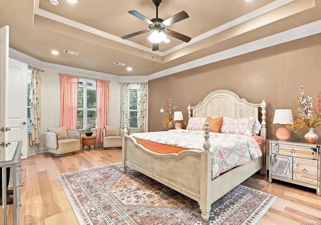 Photo 4 of Single family home for sale at 2735 Wonderview Dr, San Antonio, TX 78230 | MLS# 2014489 | Listing updated on 2026-09-28