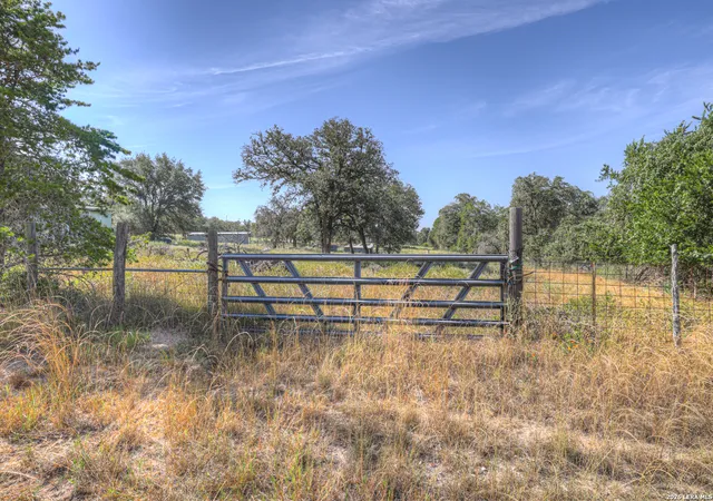 Land for sale at 3912 Hickory Forrest, Seguin, TX 78155 | MLS# 2014493