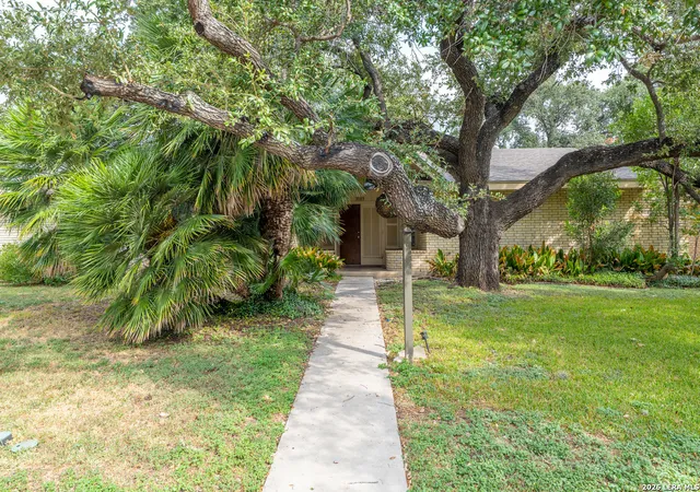 Photo 1 of Single family home for sale at 3103 Mindoro Dr, San Antonio, TX 78217 | MLS# 2014497 | Listing updated on 2026-09-17