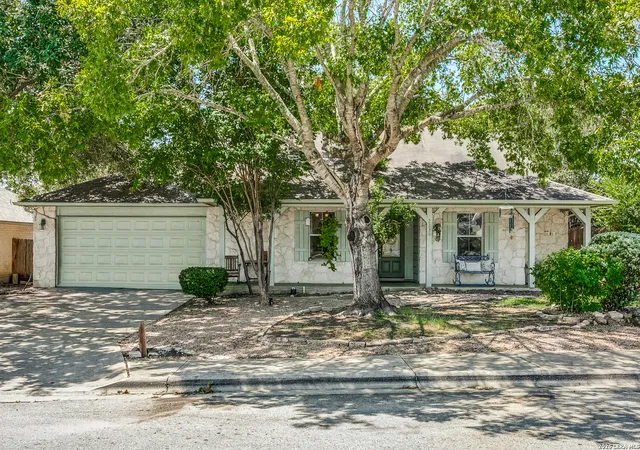 Photo 1 of Single family home for sale at 2236 Stonecrest Path, New Braunfels, TX 78130 | MLS# 2014524 | Listing updated on 2026-09-18
