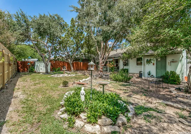 Photo 3 of Single family home for sale at 2236 Stonecrest Path, New Braunfels, TX 78130 | MLS# 2014524 | Listing updated on 2026-09-18