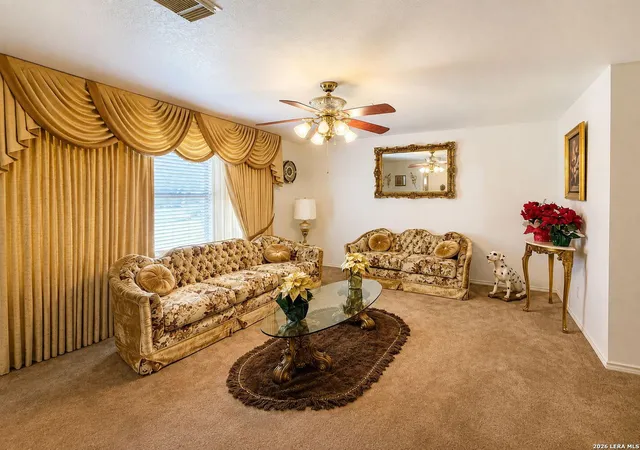 Photo 2 of Single family home for sale at 133 Springtree Pkwy, Cibolo, TX 78108 | MLS# 2014545 | Listing updated on 2026-09-16