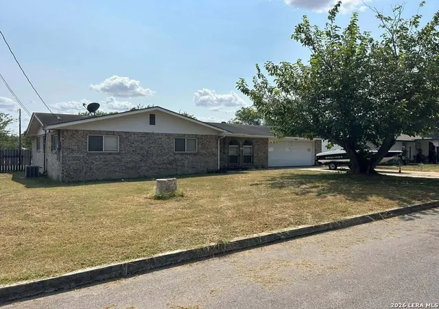Photo 1 of Single family home for sale at 225 Barcelona, New Braunfels, TX 78130 | MLS# 2014570 | Listing updated on 2026-09-05