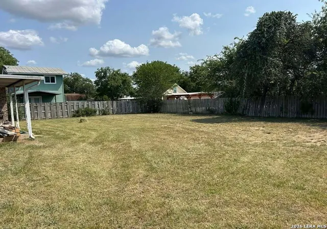 Photo 4 of Single family home for sale at 225 Barcelona, New Braunfels, TX 78130 | MLS# 2014570 | Listing updated on 2026-09-05