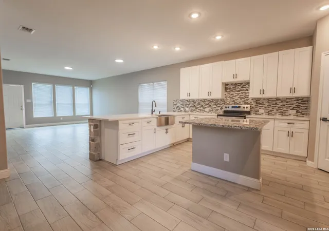 Photo 3 of Single family home for sale at 163 Hopi, San Antonio, TX 78211 | MLS# 2014573 | Listing updated on 2026-09-17