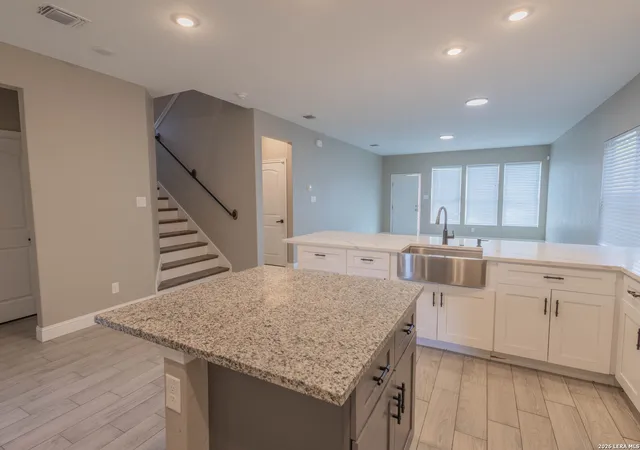 Photo 4 of Single family home for sale at 163 Hopi, San Antonio, TX 78211 | MLS# 2014573 | Listing updated on 2026-09-17