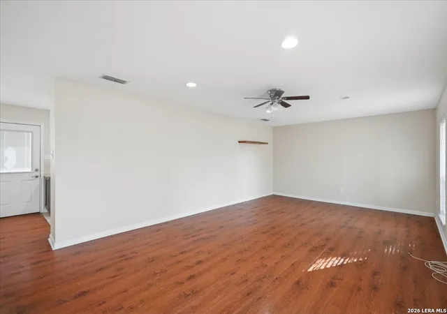 Photo 3 of Single family home for sale at 1307 William St, George West, TX 78022 | MLS# 2014575 | Listing updated on 2026-09-16