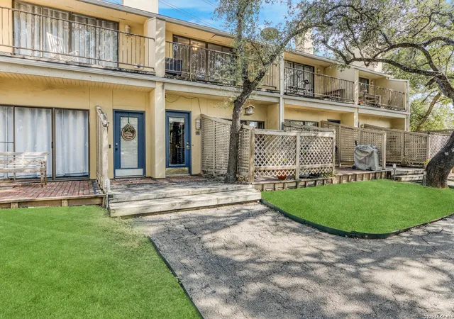 Condo for sale at 8642 Fredericksburg Rd #103, San Antonio, TX 78240 | MLS# 2014583