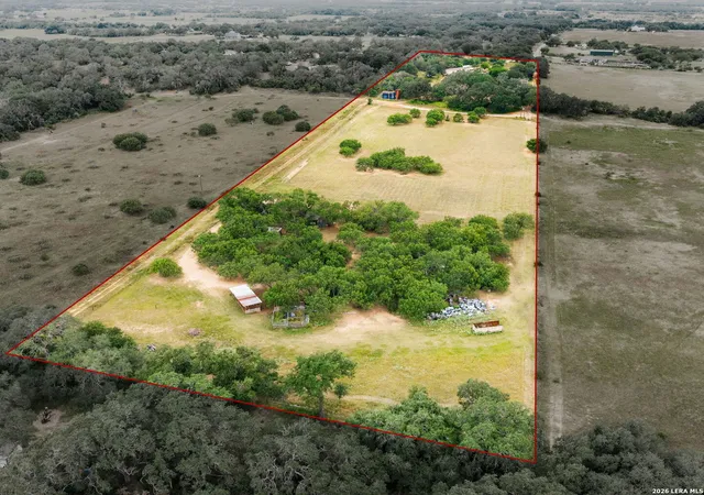 Photo 3 of House for sale at 1470 Patton Rd, Somerset, TX 78069 | MLS# 2014587 | Listing updated on 2026-10-01