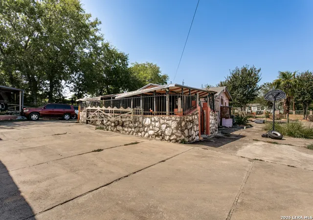 Photo 4 of Single family home for sale at 12834 Paseo Yrigoyen, San Antonio, TX 78252 | MLS# 2014589 | Listing updated on 2026-09-18