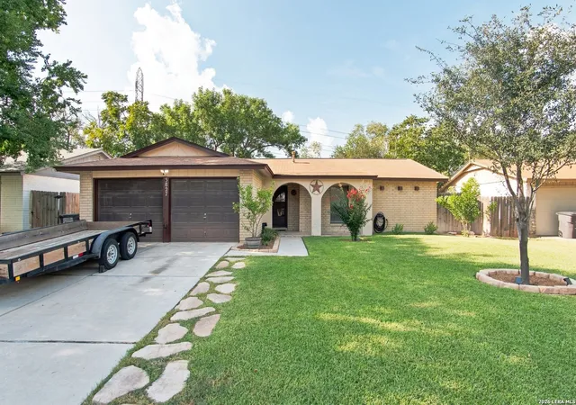 Photo 1 of Single family home for sale at 3827 Briar Holw St, San Antonio, TX 78247 | MLS# 2014591 | Listing updated on 2026-09-16