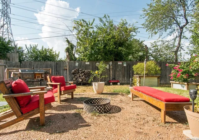 Photo 3 of Single family home for sale at 3827 Briar Holw St, San Antonio, TX 78247 | MLS# 2014591 | Listing updated on 2026-09-16