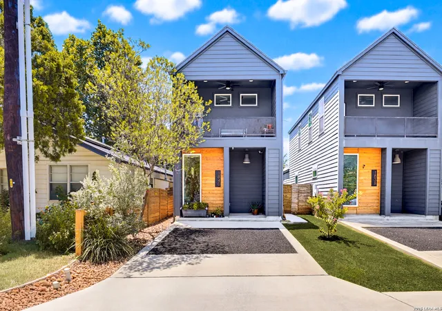 Single family home for sale at 1840 E Crockett St, San Antonio, TX 78202 | MLS# 2014594