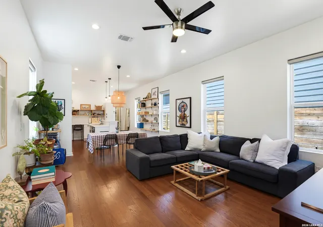 Photo 3 of Single family home for sale at 1840 E Crockett St, San Antonio, TX 78202 | MLS# 2014594 | Listing updated on 2026-09-16