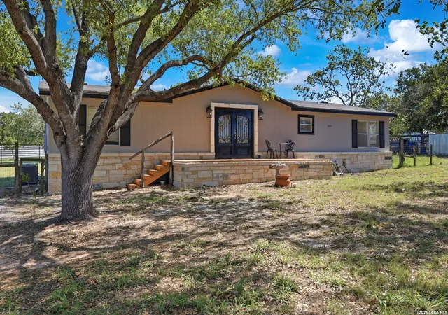 Photo 1 of Single family home for sale at 205 Creekview Dr, Floresville, TX 78114 | MLS# 2014596 | Listing updated on 2026-09-16