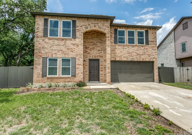 Photo 3 of Single family home for sale at 7619 Valley Trails St, San Antonio, TX 78250 | MLS# 2014597 | Listing updated on 2026-09-16