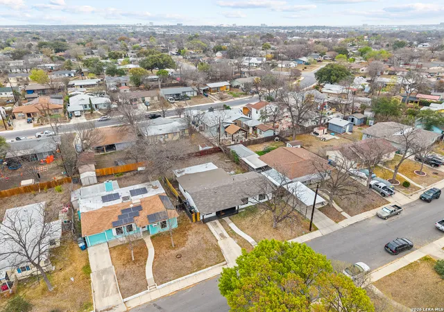 Photo 3 of Single family home for sale at 1031 Thorain, San Antonio, TX 78201 | MLS# 2014605 | Listing updated on 2026-09-11
