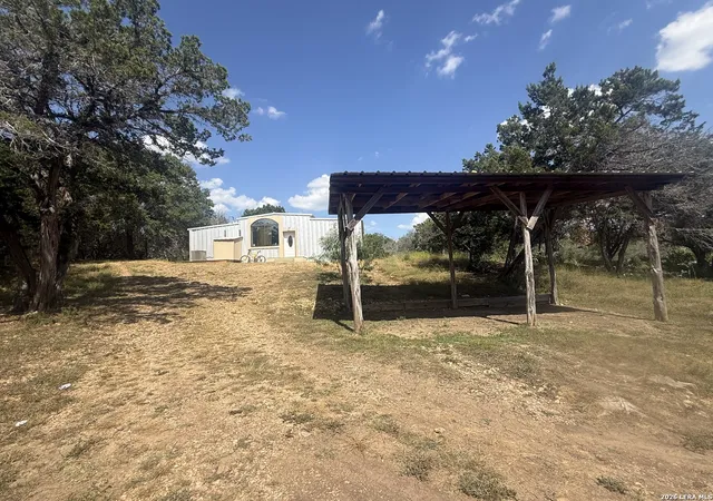 Photo 4 of Single family home for sale at 170 Old Medina, Bandera, TX 78003 | MLS# 2014609 | Listing updated on 2026-09-16