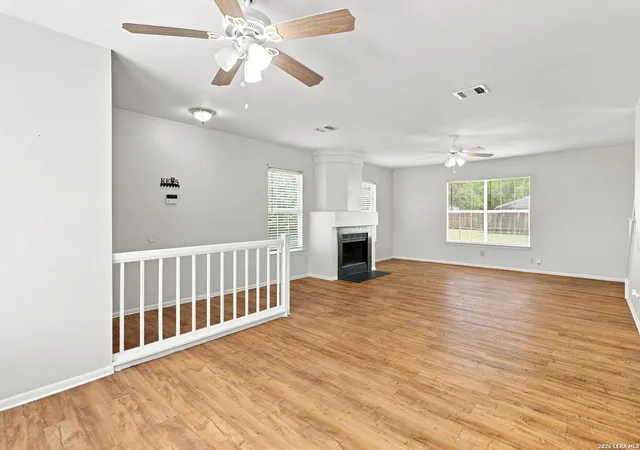 Photo 3 of Single family home for sale at 6803 Columbia Ridge Dr, Converse, TX 78109 | MLS# 2014630 | Listing updated on 2026-10-08