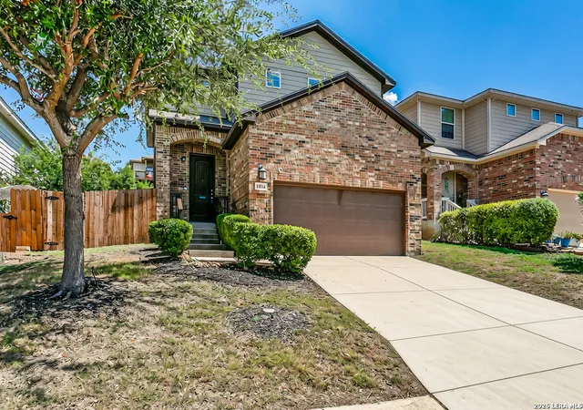 Photo 2 of Single family home for sale at 13114 Vegas Vw, San Antonio, TX 78233 | MLS# 2014633 | Listing updated on 2026-09-07