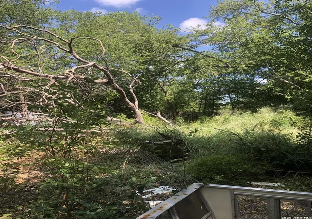 Photo 1 of Land for sale at 101 Hillrose, San Antonio, TX 78207 | MLS# 2014638 | Listing updated on 2026-09-17