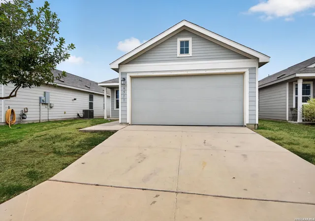Photo 3 of Single family home for sale at 6511 Delgado Run, San Antonio, TX 78220 | MLS# 2014649 | Listing updated on 2026-09-17