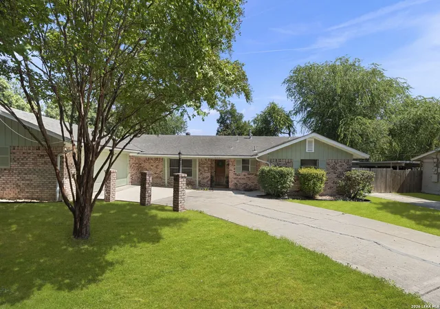 Photo 2 of Single family home for sale at 8610 Dudley Dr, San Antonio, TX 78230 | MLS# 2014670 | Listing updated on 2026-09-17