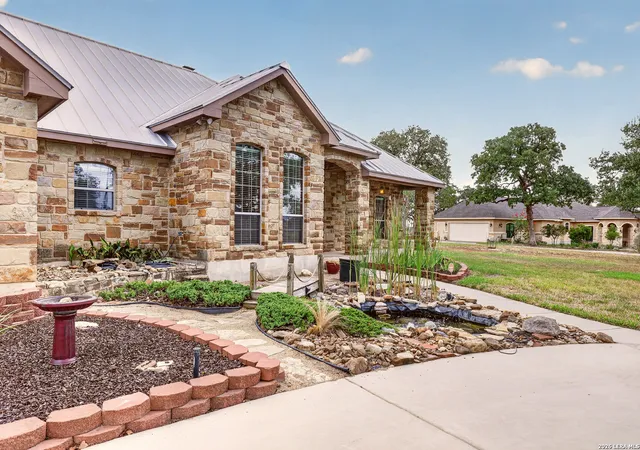 Photo 4 of Single family home for sale at 144 Abrego Lake, Floresville, TX 78114 | MLS# 2014672 | Listing updated on 2026-09-17