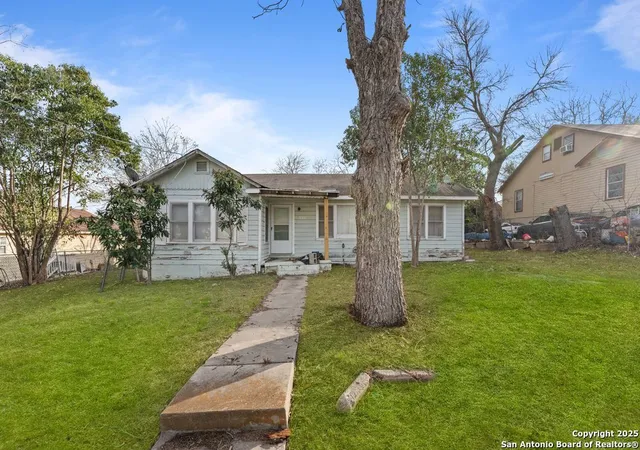 Photo 1 of Single family home for sale at 1932 E Highland Blvd, San Antonio, TX 78210 | MLS# 2014686 | Listing updated on 2026-09-17