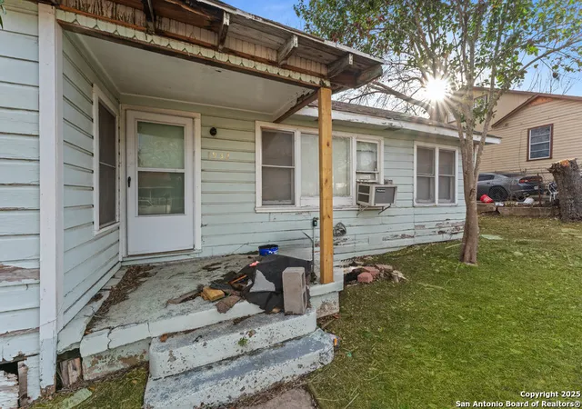 Photo 3 of Single family home for sale at 1932 E Highland Blvd, San Antonio, TX 78210 | MLS# 2014686 | Listing updated on 2026-09-17