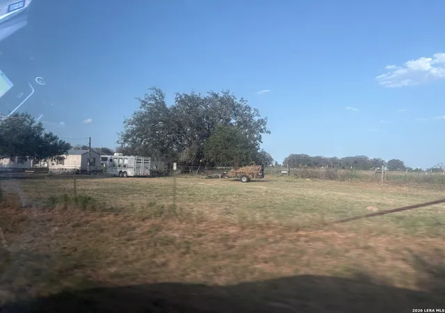 Photo 3 of Single family home for sale at 138 Terrace Hl, Floresville, TX 78114 | MLS# 2014693 | Listing updated on 2026-09-17