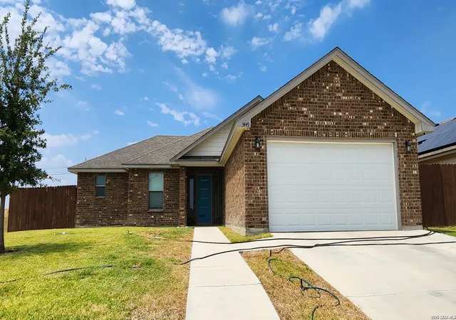 Photo 1 of Single family home for sale at 3449 Nicole St, Eagle Pass, TX 78852 | MLS# 2014700 | Listing updated on 2026-09-17