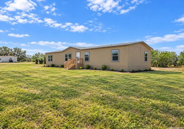 Photo 3 of Single family home for sale at 3041 Fm 1333, Poteet, TX 78065 | MLS# 2014703 | Listing updated on 2026-10-03