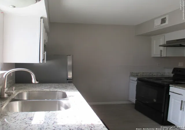 Photo 3 of Condo for sale at 3243 Nacogdoches Rd #1306, San Antonio, TX 78217 | MLS# 2014718 | Listing updated on 2026-09-18