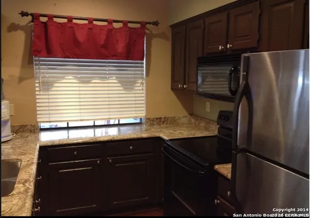 Photo 3 of Condo for sale at 51 Chapel Hl Cir #51, San Antonio, TX 78240 | MLS# 2014729 | Listing updated on 2026-09-18