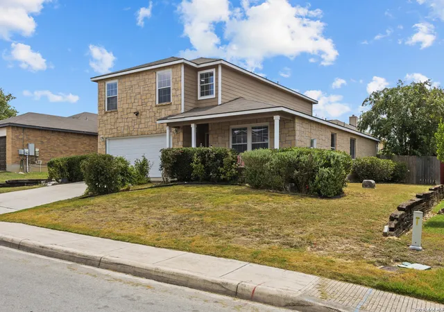 Photo 3 of Single family home for sale at 3526 Carruthers Oak, San Antonio, TX 78261 | MLS# 2014750 | Listing updated on 2026-09-18