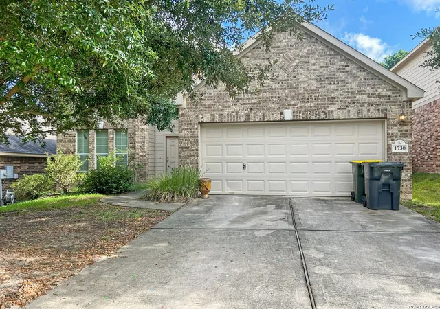 Photo 1 of Sale Pending at 1730 Park Oak Dr, Conroe, TX 77304 | MLS# 2014783 | Listing updated on 2026-09-18