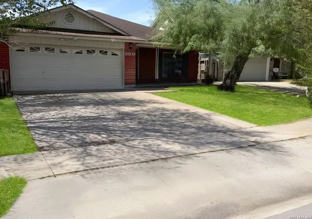 Photo 2 of Single family home for sale at 2609 Persimmon St, Corpus Christi, TX 78415 | MLS# 2014794 | Listing updated on 2026-10-08