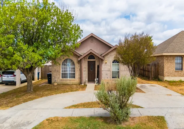 Photo 1 of Single family home for sale at 2219 Beverly Hills Blvd, Eagle Pass, TX 78852 | MLS# 2014810 | Listing updated on 2026-09-16