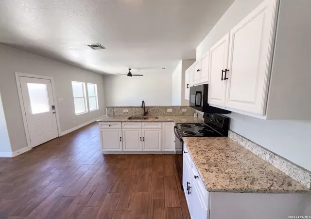 Photo 1 of Single family home for sale at 102 Bowdoin St, San Antonio, TX 78237 | MLS# 2014855 | Listing updated on 2026-09-18