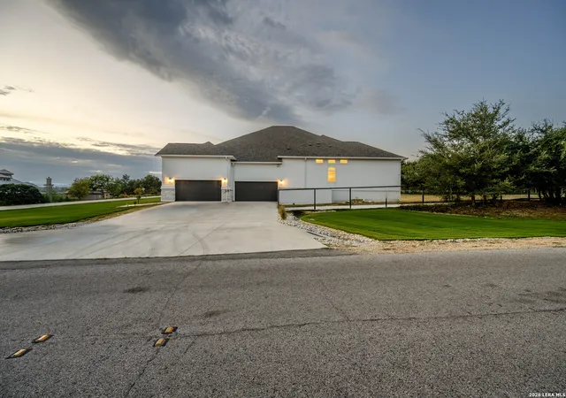 Photo 2 of Single family home for sale at 1306 Decanter Dr, New Braunfels, TX 78132 | MLS# 2014872 | Listing updated on 2026-09-19
