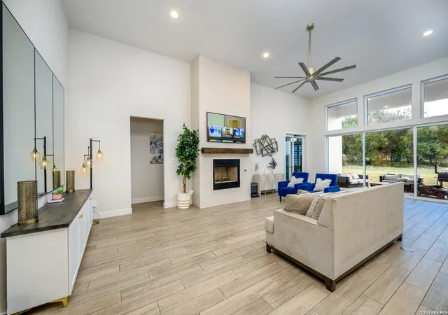 Photo 3 of Single family home for sale at 1306 Decanter Dr, New Braunfels, TX 78132 | MLS# 2014872 | Listing updated on 2026-09-19