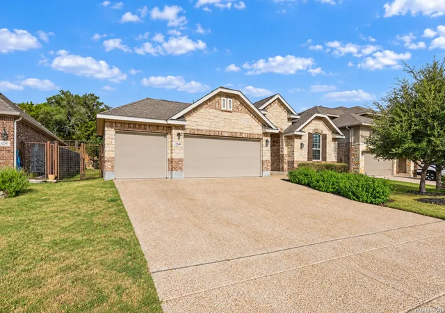Photo 2 of Single family home for sale at 32349 Lavender Cv, Bulverde, TX 78163 | MLS# 2014889 | Listing updated on 2026-10-08
