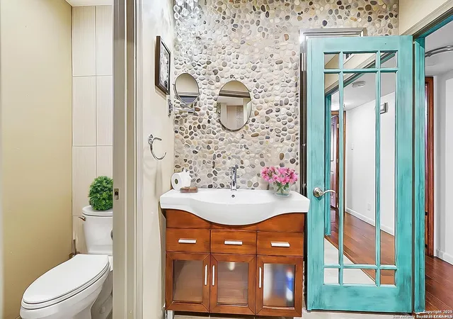 Photo 3 of Condo for sale at 102 Ruelle #208D, San Antonio, TX 78209 | MLS# 2014904 | Listing updated on 2026-10-05