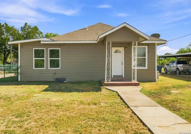 Multi family home for sale at 628 Monticello Ct, San Antonio, TX 78223 | MLS# 2014905