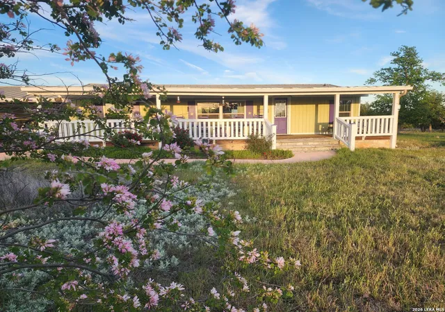 Photo 2 of Single family home for sale at 7991 Ranch Rd 965, Fredericksburg, TX 78624 | MLS# 2014915 | Listing updated on 2026-09-19