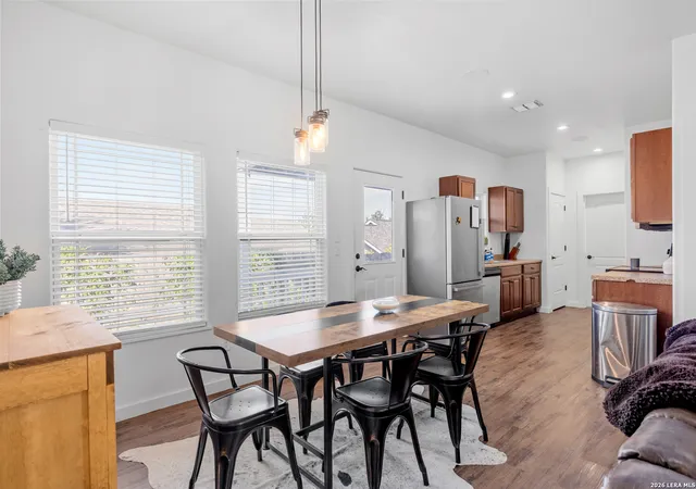 Photo 4 of Single family home for sale at 129 Jasper Ln, Kerrville, TX 78028 | MLS# 2014926 | Listing updated on 2026-09-19